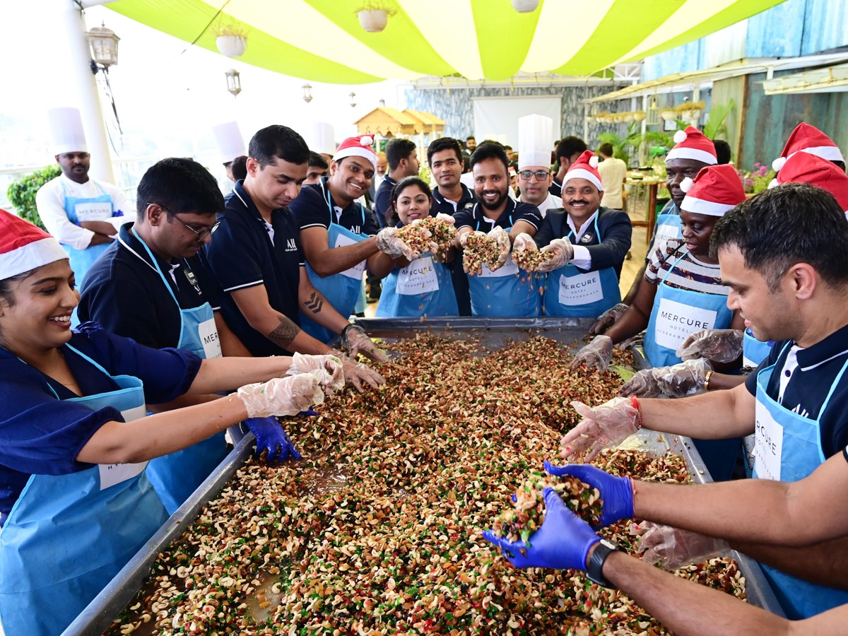 Natya-thoranam-Santa-8.jpg 16