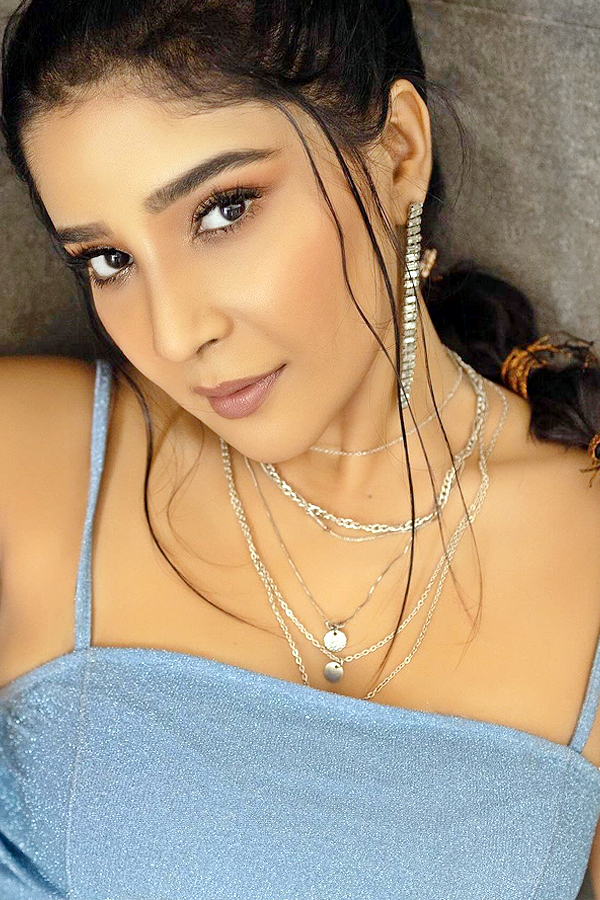 Sakshi-Agarwal-16.jpg 16