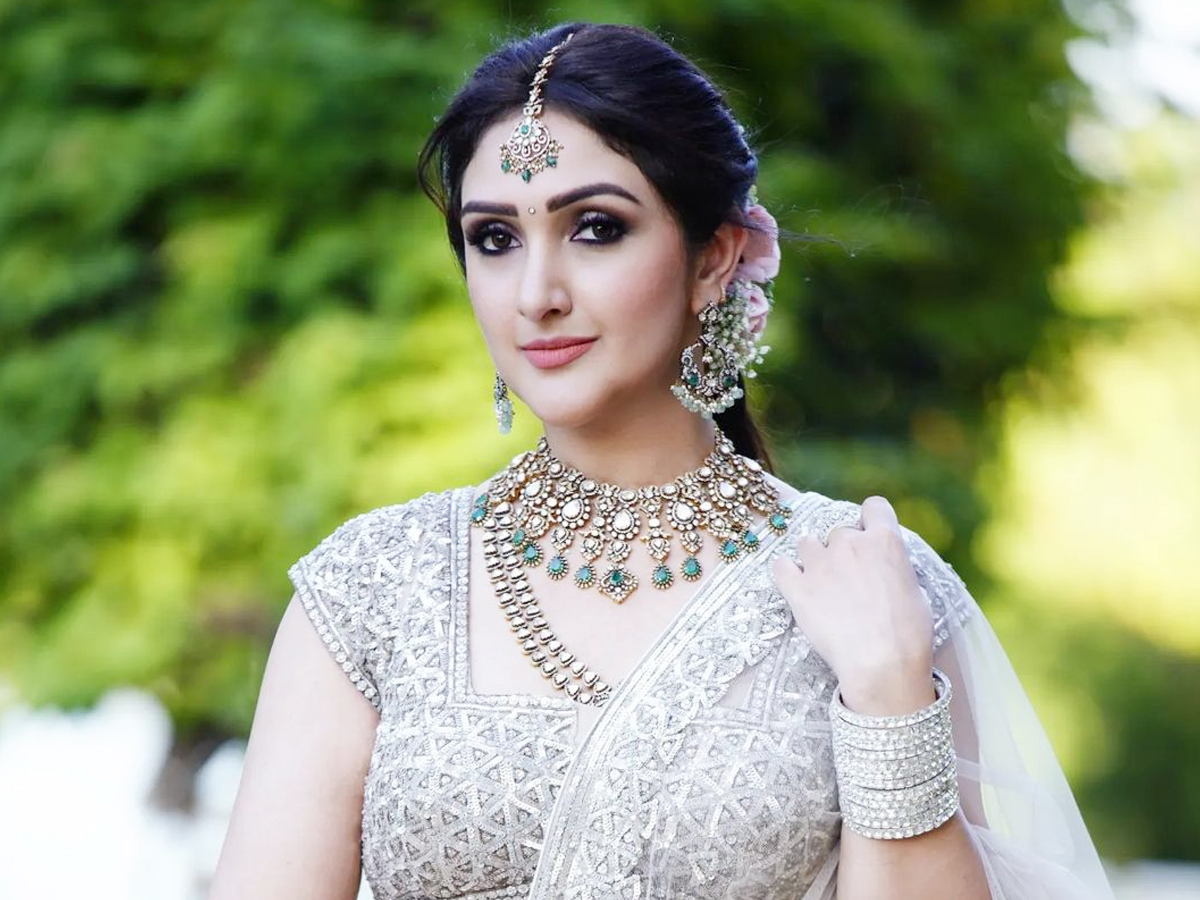 Sridevi-Vijaykumar-3.jpg 4