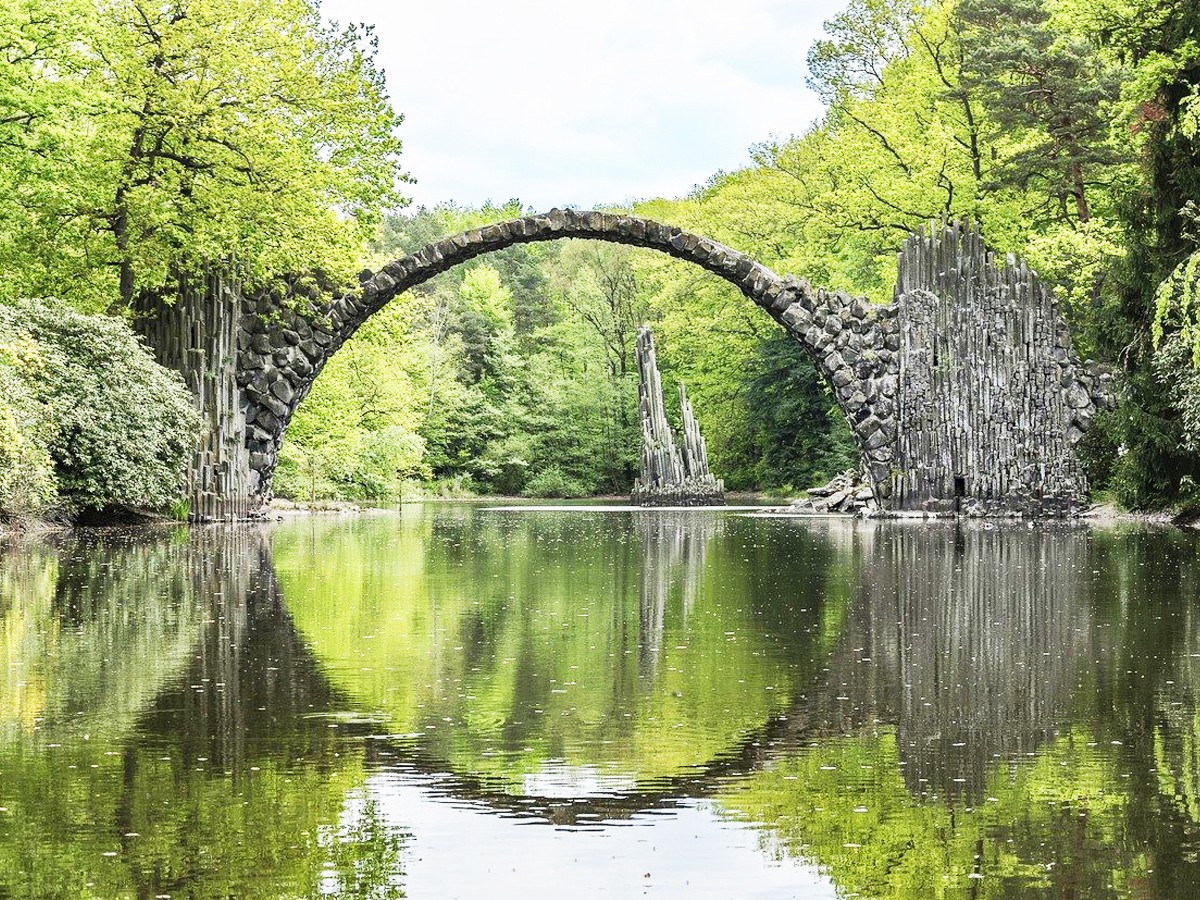 5.Legends-of-Devils-Bridge.jpg 6