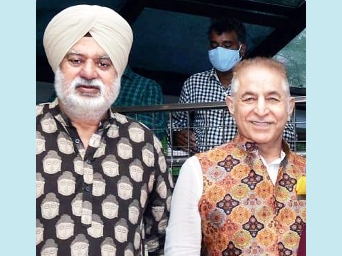 Dalip-Tahil-19.jpg 23
