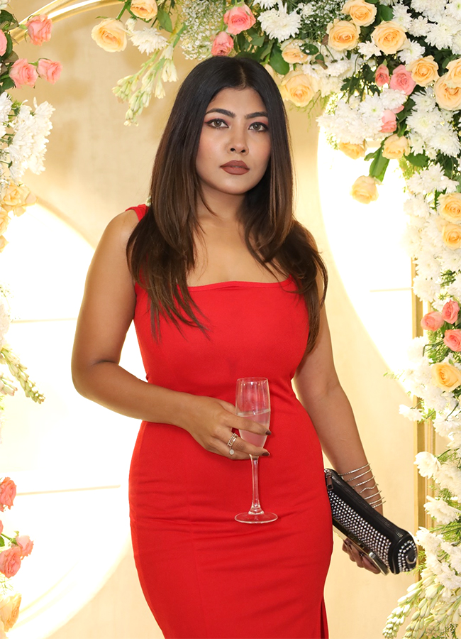 Eye_20Boutique_20Luxury_20Brand_20Store_20Launch_20at_20Hitech_20City_20Hyderabad-2.jpg 2