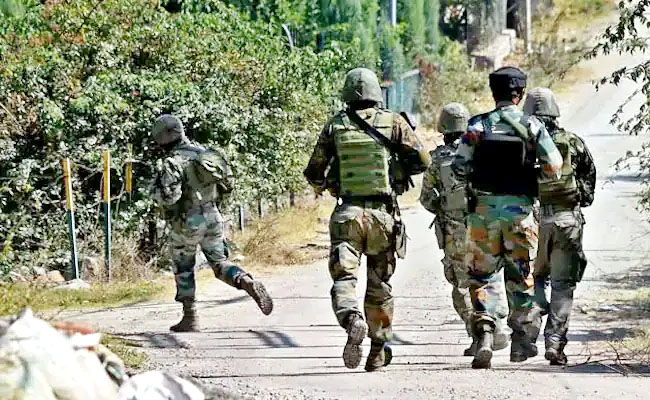 Migrant-Worker-UP-Jammu-And-Kashmir-Pulwama.jpg