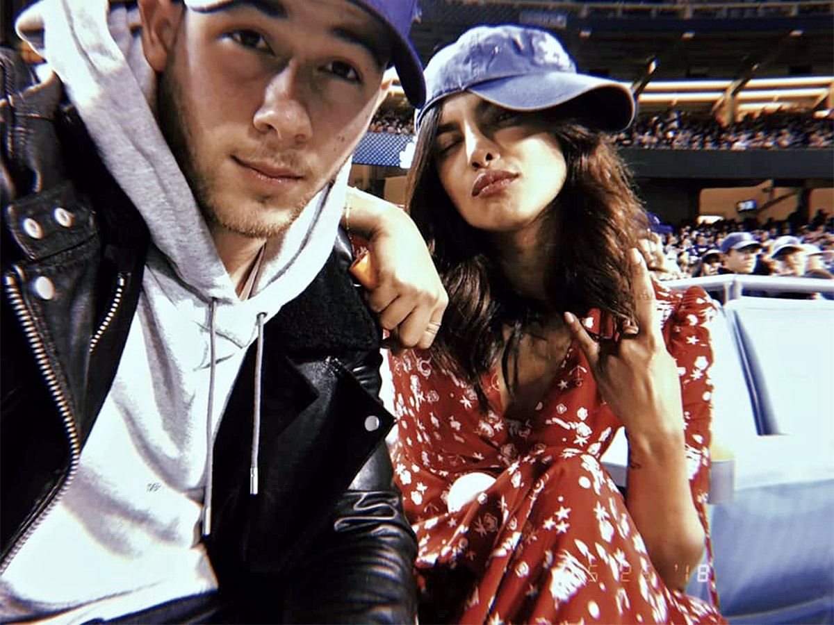 Priyanka_20Chopra_20And_20Nick_20Jonas_20Photos-21.jpg 21