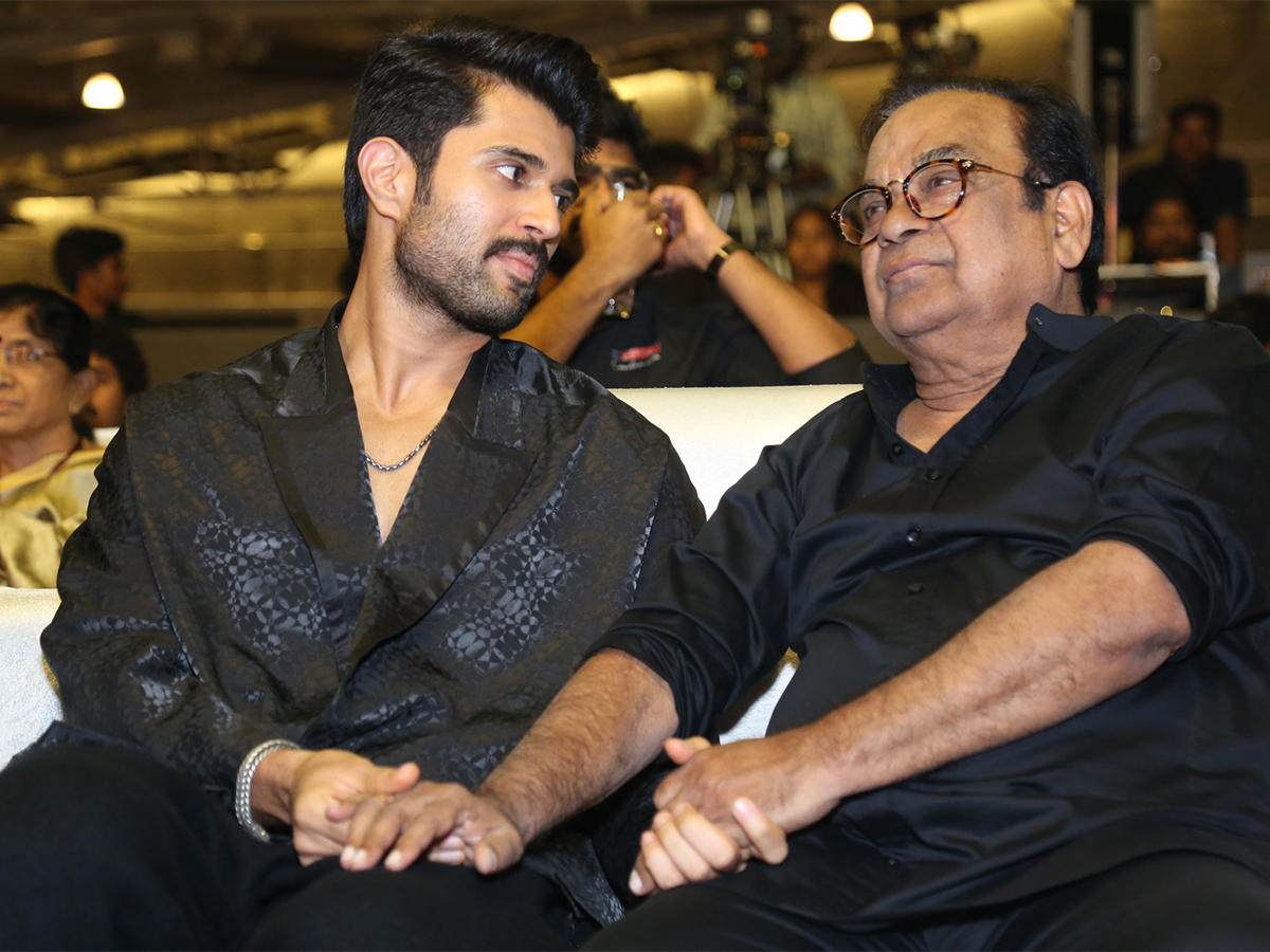 Keedaa_20Cola_20Movie_20Pre_20Release_20Photos-28_0.jpg 28