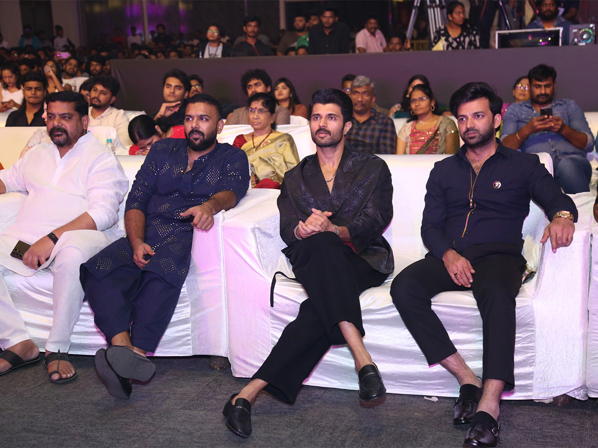 Keedaa_20Cola_20Movie_20Pre_20Release_20Photos-6.jpg 6