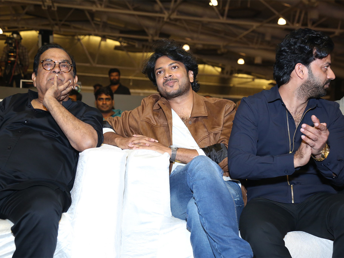 Keedaa_20Cola_20Movie_20Pre_20Release_20Photos-9.jpg 9