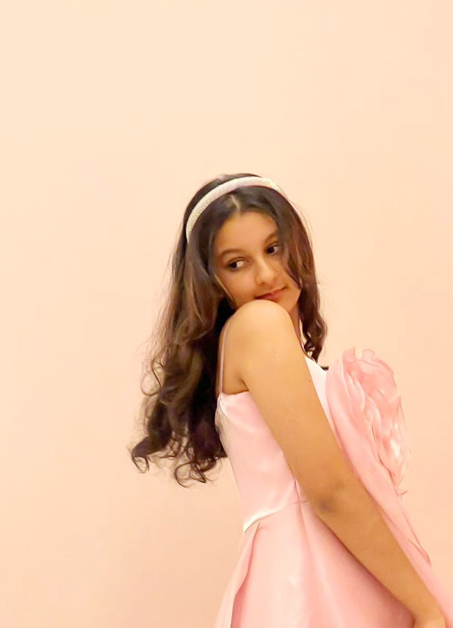 Sitara-Ghattamaneni-10.jpg 11