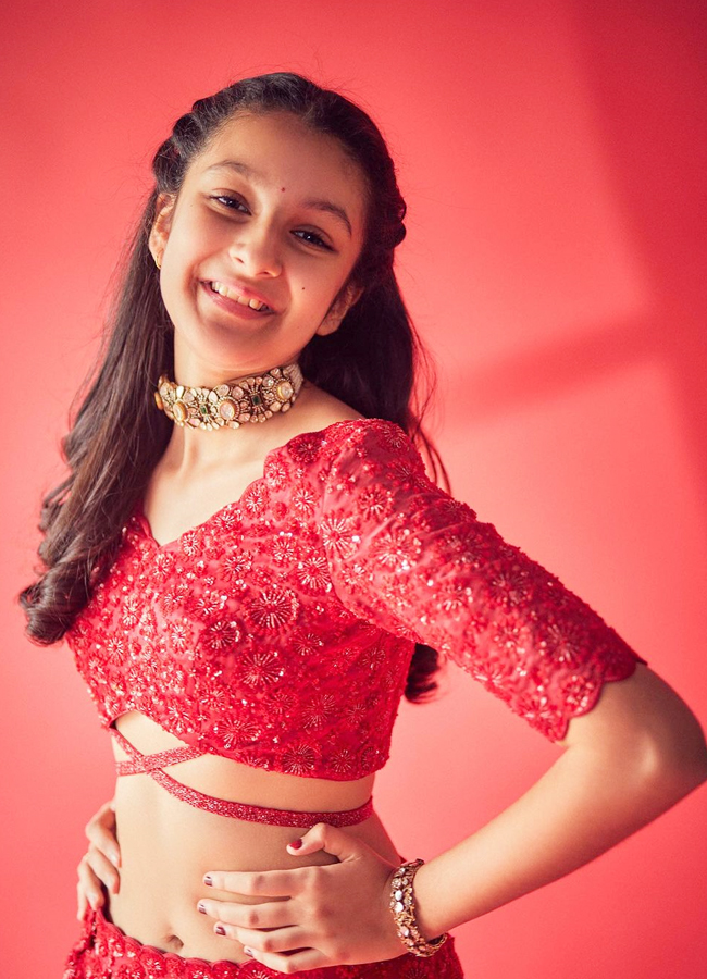 Sitara-Ghattamaneni-16.jpg 17