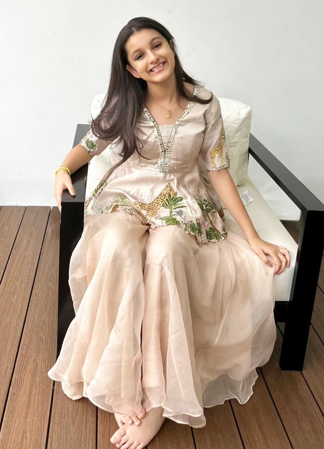 Sitara-Ghattamaneni-19.jpg 20