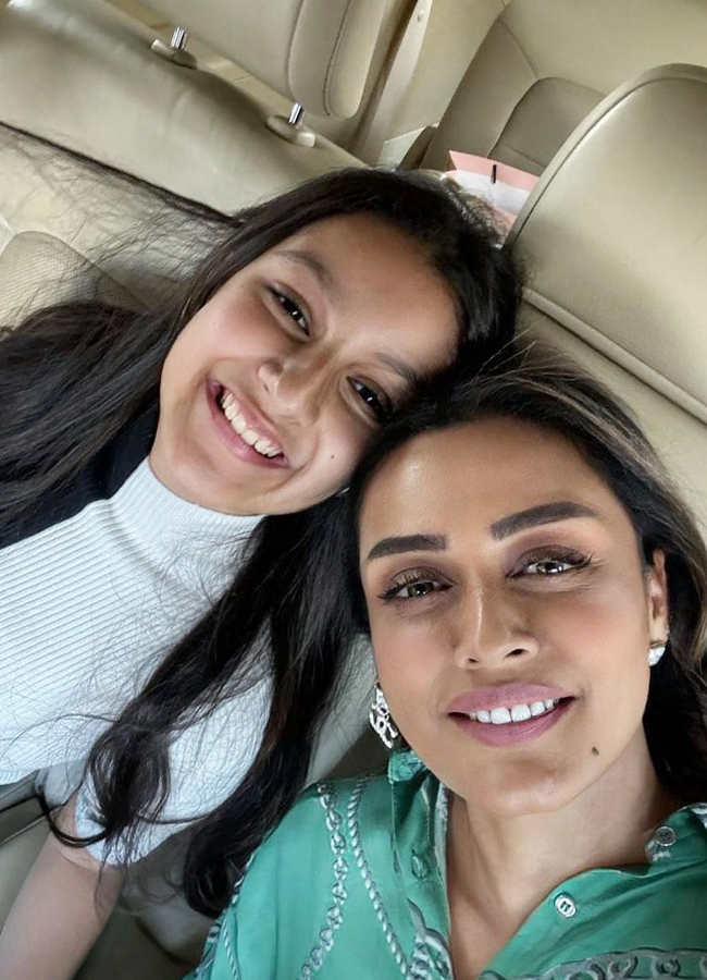 Sitara-Ghattamaneni-2.jpg 3