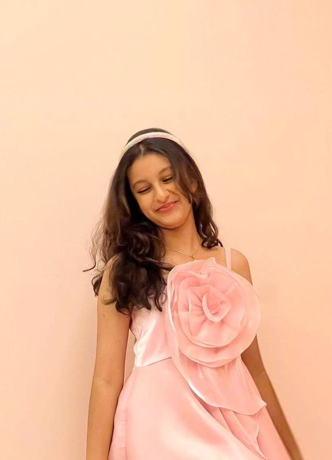 Sitara-Ghattamaneni-3.jpg 4