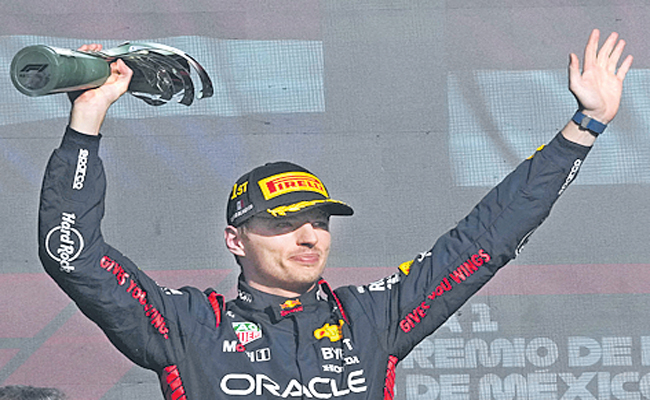 VERSTAPPEN-WINS-MEXICO-23B.jpg