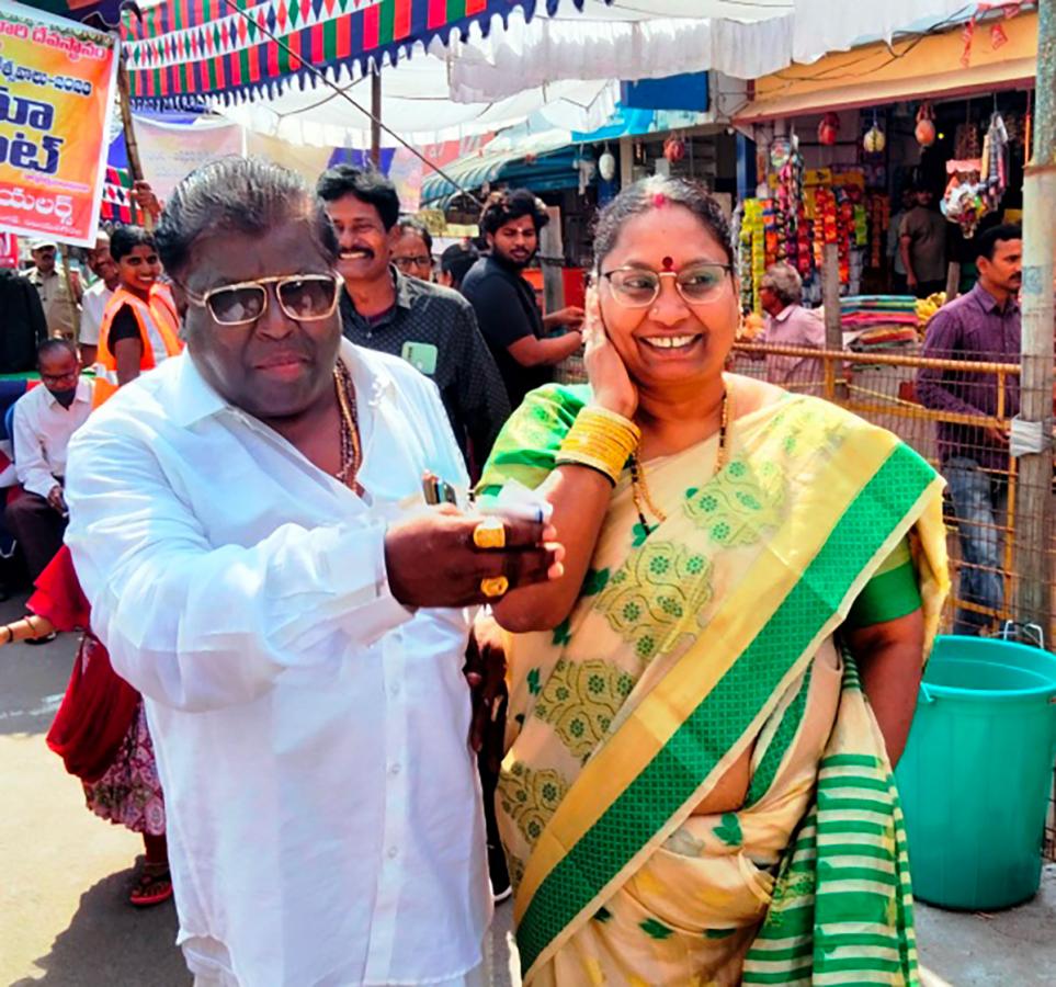 Vizianagaram_20Pydithalli_20Ammavaru_20Sirimanu_20Utsavam_20Photos_202023-23.jpg 22