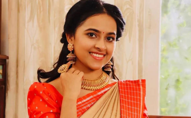 sri-divya.jpg