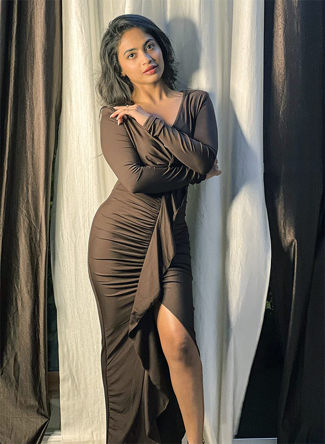 Alekhya_20Harika_20about_20Her_20Debut_20Movie-17.jpg 17