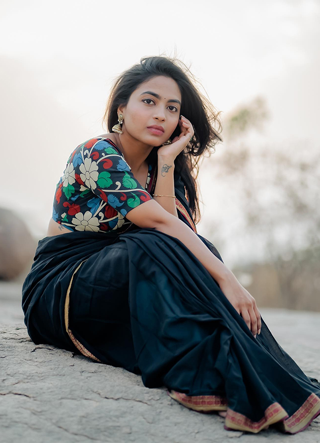 Alekhya_20Harika_20about_20Her_20Debut_20Movie-18.jpg 18