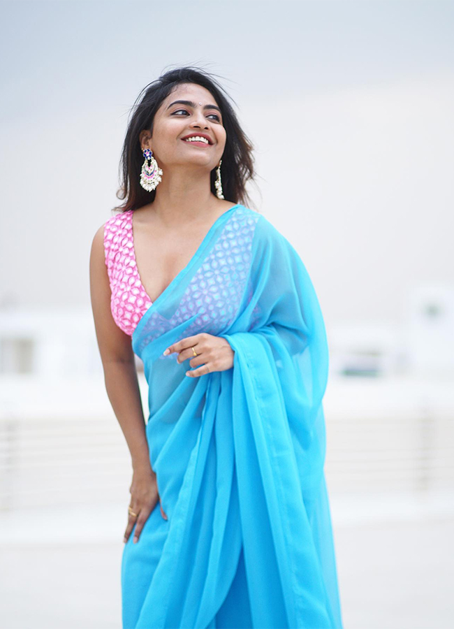 Alekhya_20Harika_20about_20Her_20Debut_20Movie-28.jpg 27