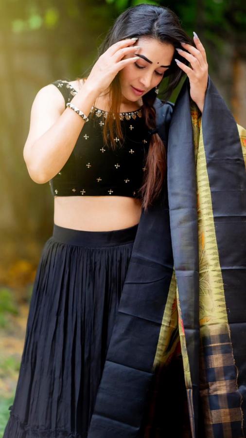 Bhanusri-13.jpg 15
