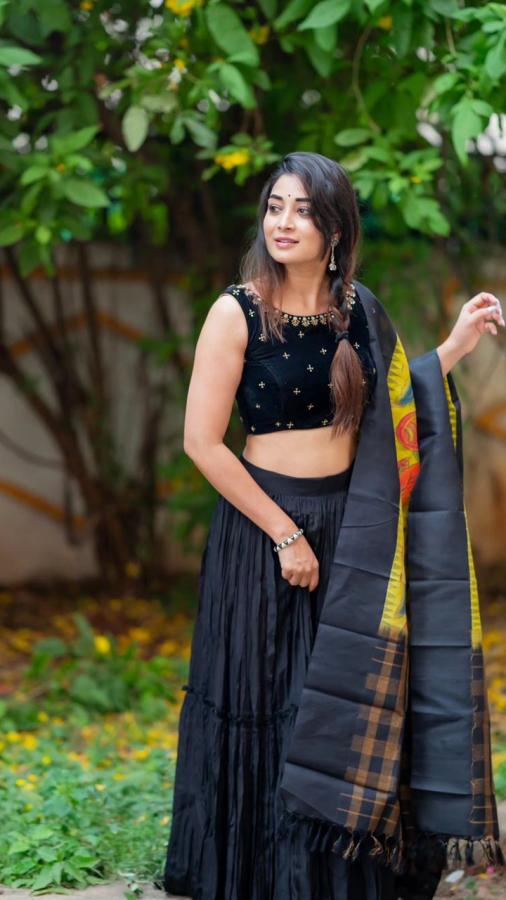 Bhanusri-6.jpg 8