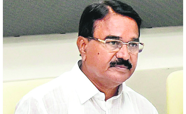 SINGIREDDY_20NIRANJAN_20REDDY_202.jpg