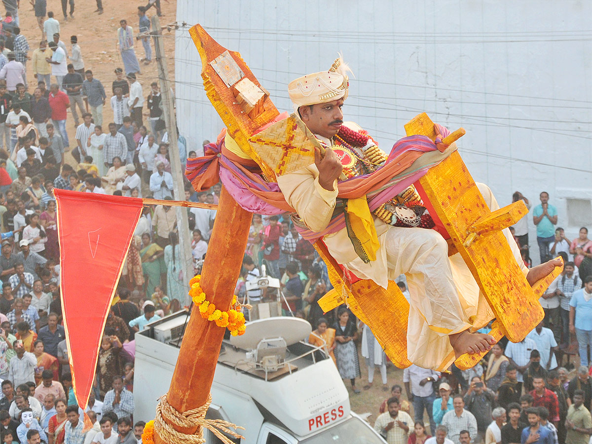 Vizianagaram_20Pydithalli_20Ammavari_20Sirimanotsavam_202023_20Photos-1.jpg 1