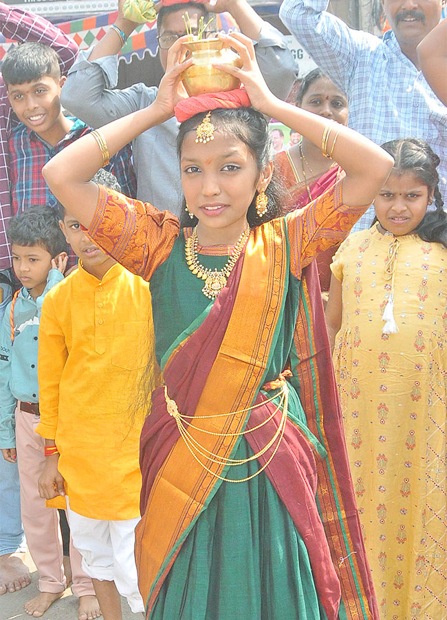 Vizianagaram_20Pydithalli_20Ammavari_20Sirimanotsavam_202023_20Photos-29.jpg 28