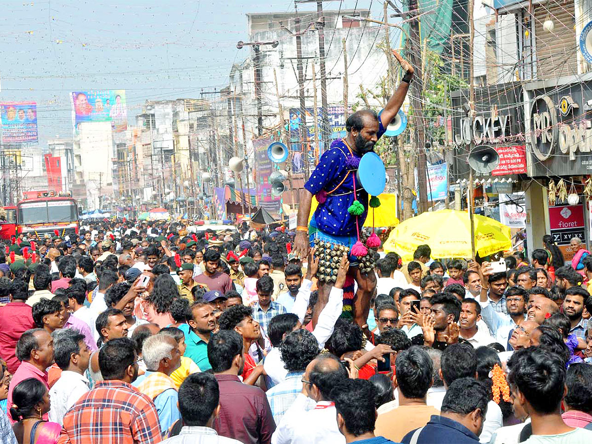 Vizianagaram_20Pydithalli_20Ammavari_20Sirimanotsavam_202023_20Photos-6.jpg 6