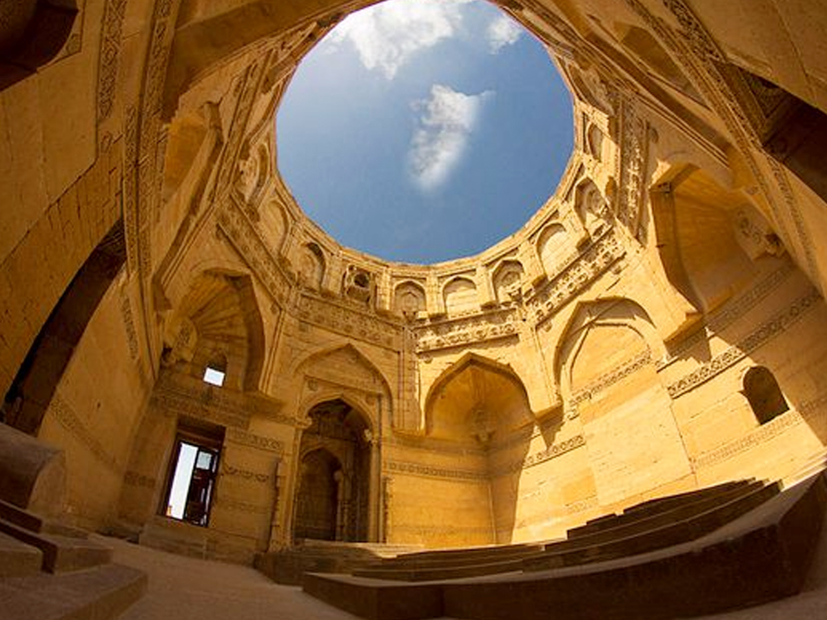 ranikot-fort-pakistan-13.jpg 11