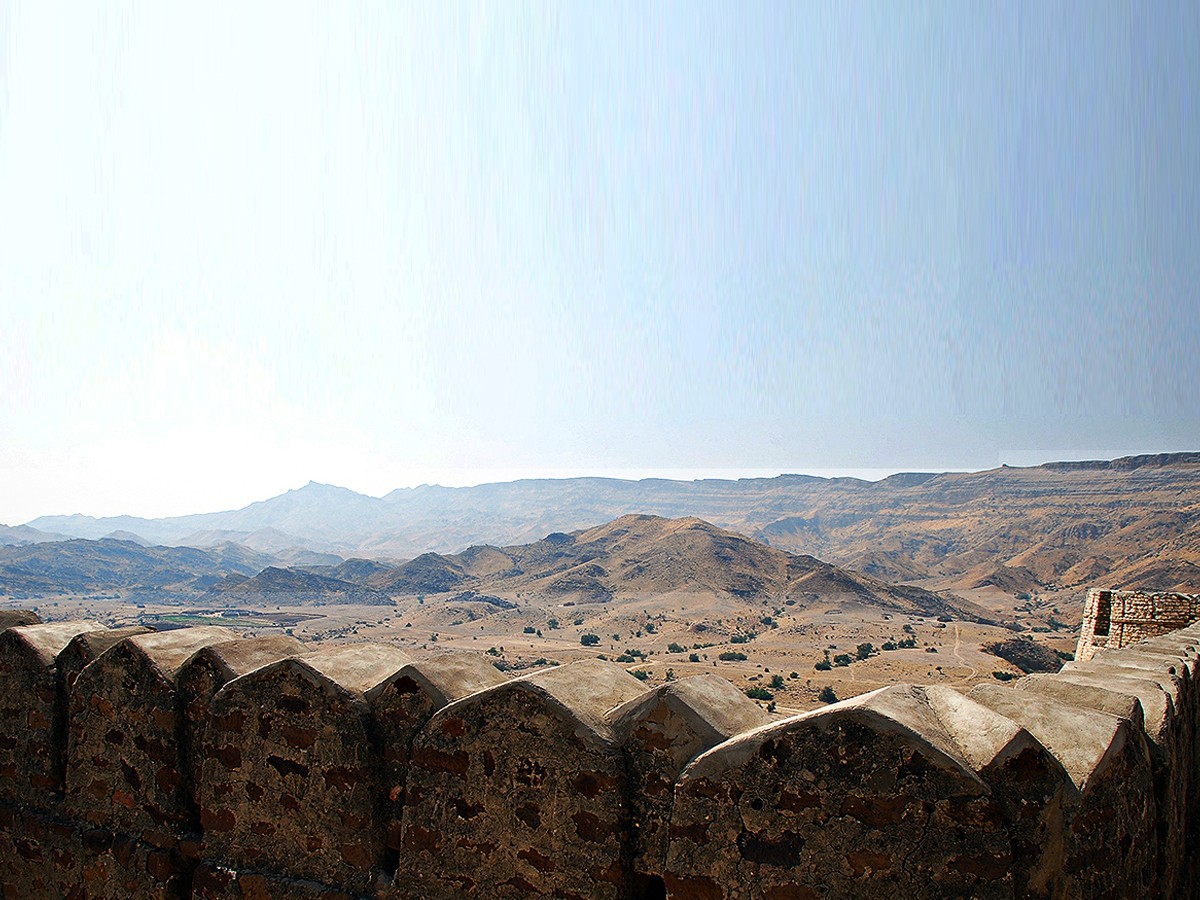 ranikot-fort-pakistan-2.jpg 12