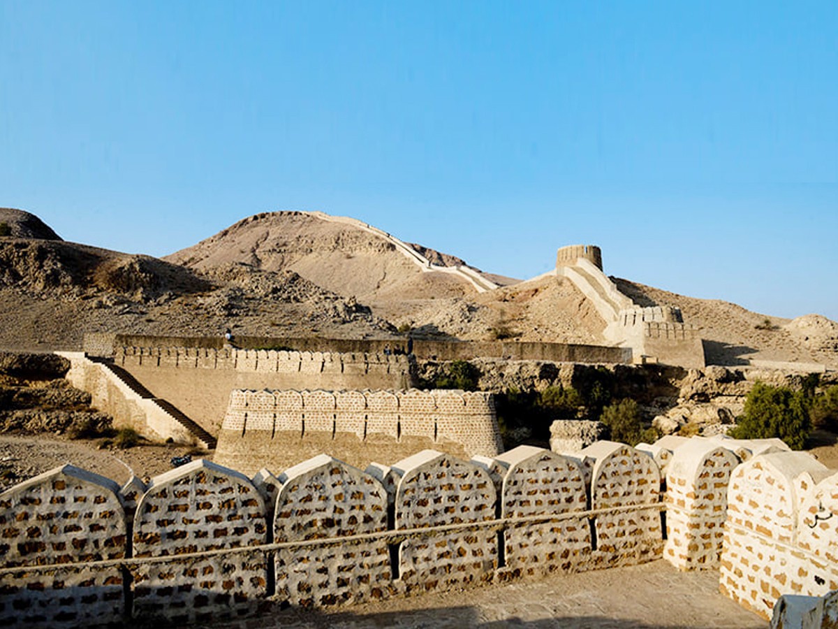 ranikot-fort-pakistan-8.jpg 15
