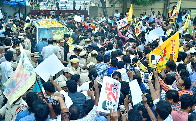 Chandrababu-Rally-In-Hyderabad.jpg