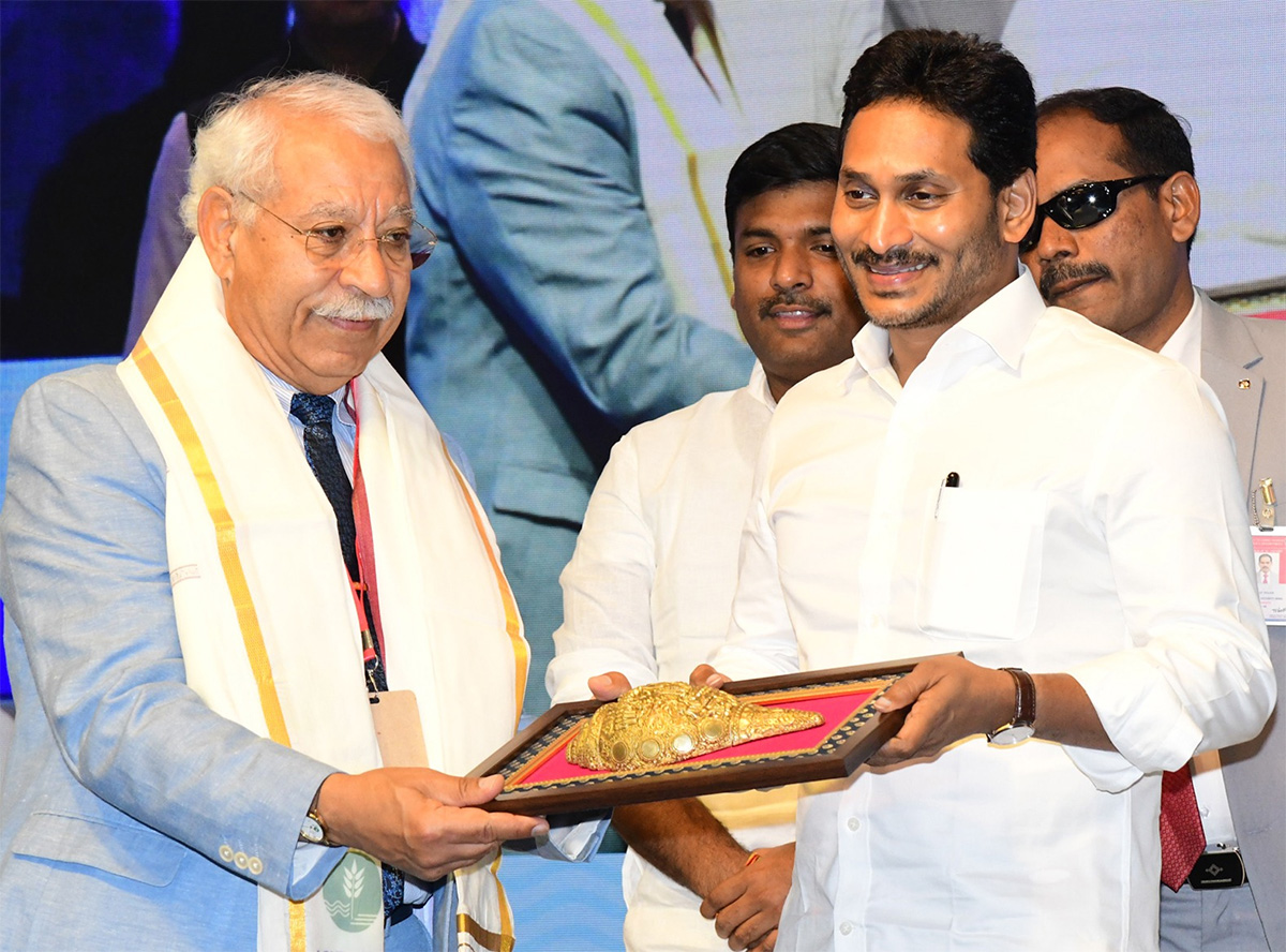 ICID_20Congress_20Plenary_20at_20Visakhapatnam_202023_20First_20Day_20Photos-1.jpg 8