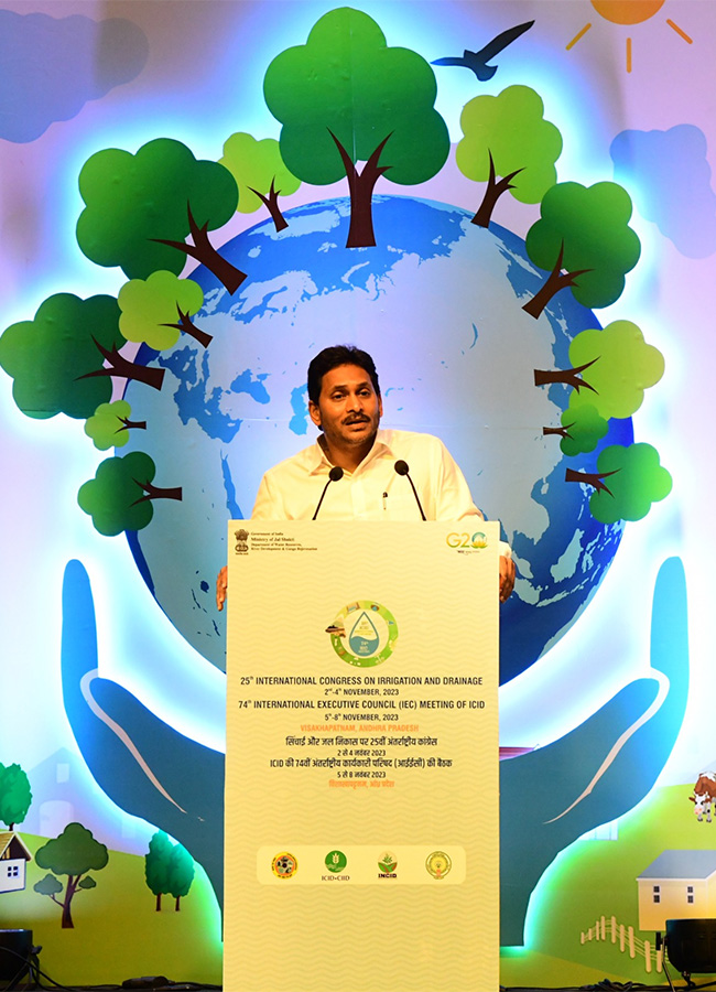 ICID_20Congress_20Plenary_20at_20Visakhapatnam_202023_20First_20Day_20Photos-7.jpg 14