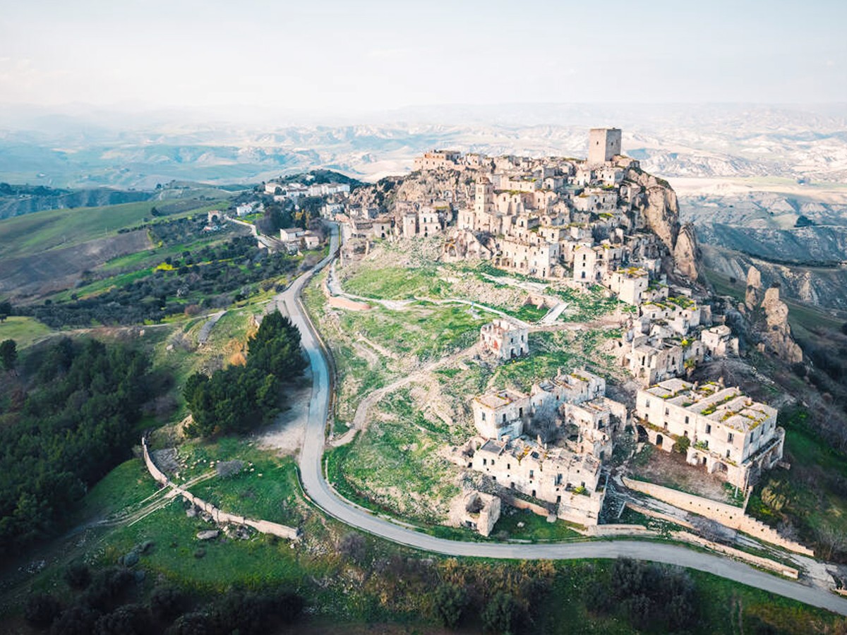 11._20City-Of-Craco-Italy.jpg 14