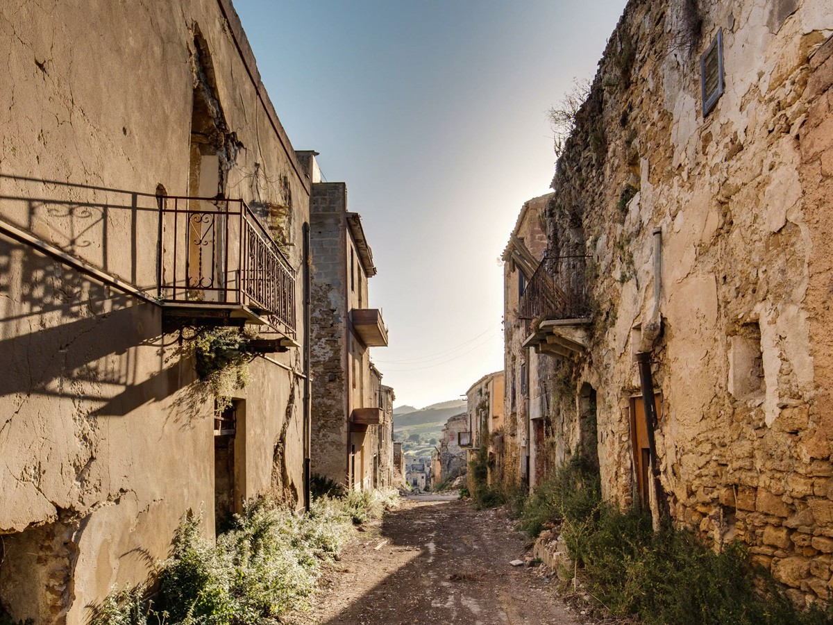 2._20Italy-Craco.jpg 3
