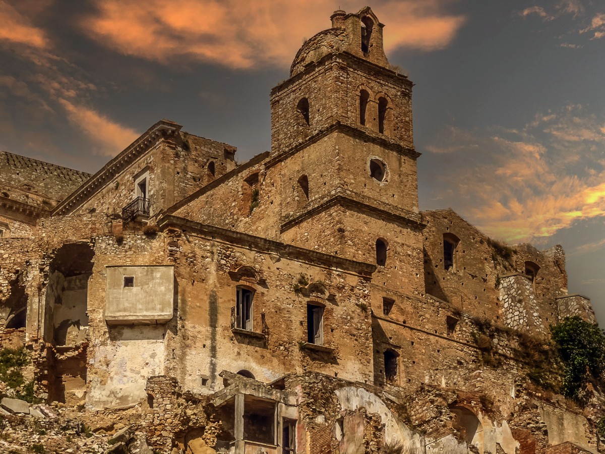 5._20Italy-City.jpg 6