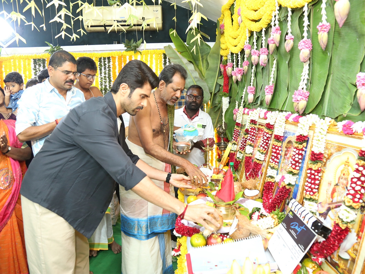 Anand_20Devarkonda_20Duet_20Movie_20Opening-11.jpg 11