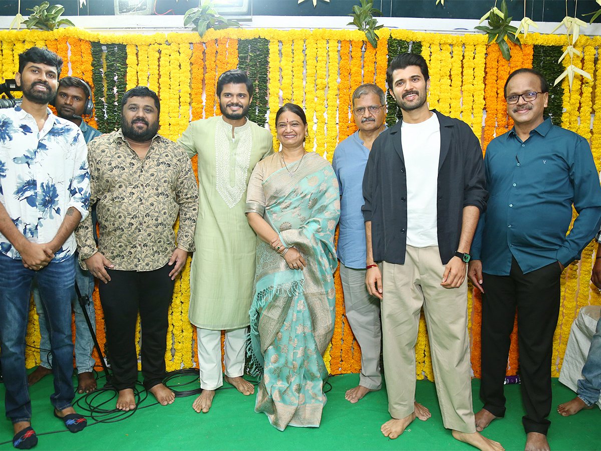 Anand_20Devarkonda_20Duet_20Movie_20Opening-21.jpg 21