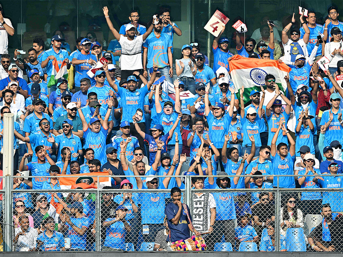 Cricket_20World_20Cup_202023_20match_20between_20India_20and_20Sri_20Lanka-16.jpg 16