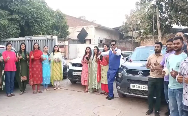 diwaligift-tatapunch.jpg