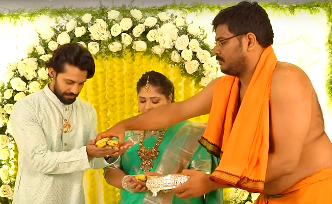 Actor_20Vishwa_20Second_20Son_20Annaprasana_20ceremony_20PHotos_5.jpg 6