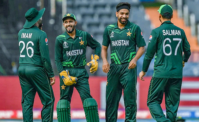 pakistanteam.jpg