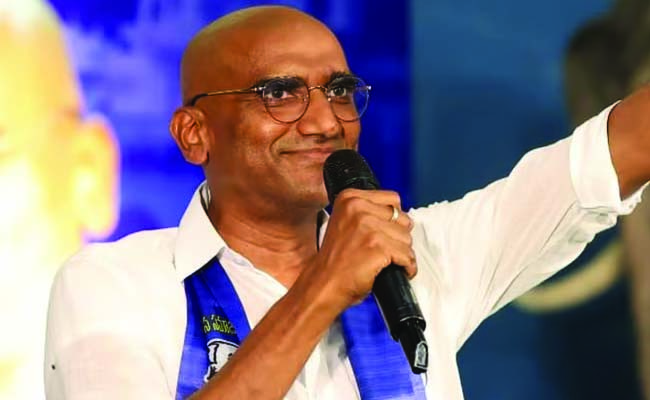 praveen.jpg