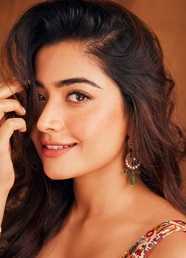 Rashmika_20Mandanna_20Fake_20Video_20Controversy-19.jpg 19