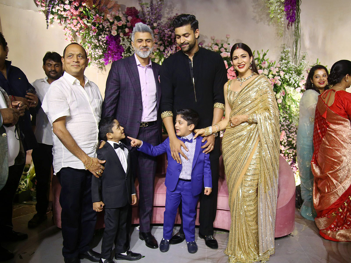 Varun_20Tej_20and_20Lavanya_20Tripathi_20wedding_20reception_20PHoto_20Gallery_40.jpg 40