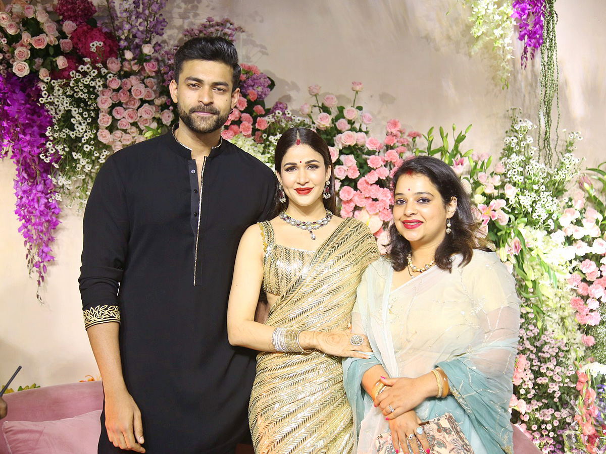 Varun_20Tej_20and_20Lavanya_20Tripathi_20wedding_20reception_20PHoto_20Gallery_49.jpg 49