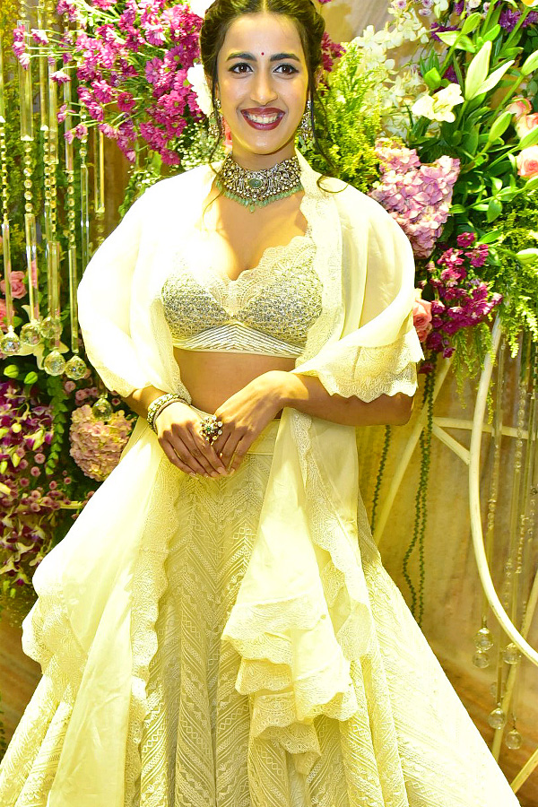 Varun_20Tej_20and_20Lavanya_20Tripathi_20wedding_20reception_20PHoto_20Gallery_7.jpg 8