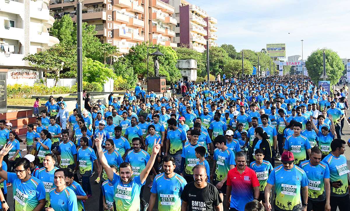 Vizag_20Navy_20Marathon_202023_20Photos-5.jpg 5