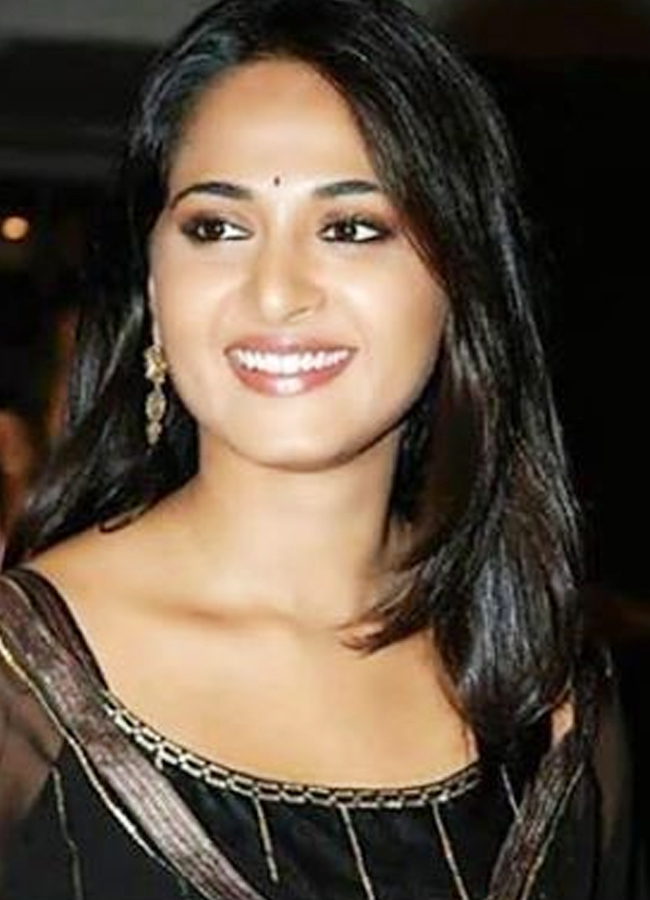 Anushka-Shetty.jpg 2